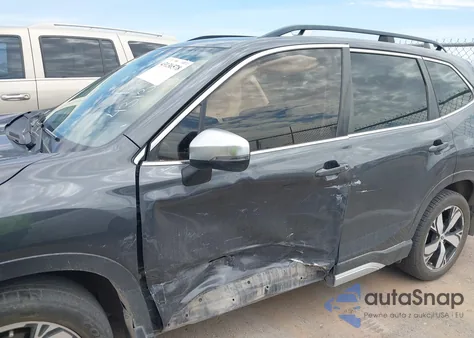 2020 Subaru Forester Touring z USA, uszkodzony, nr VIN JF2SKAXCXLH603473